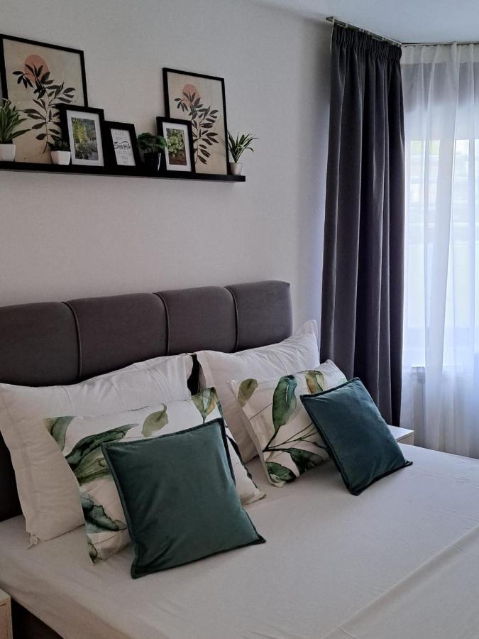 Ocean Apartman Jesenice  Exterior photo